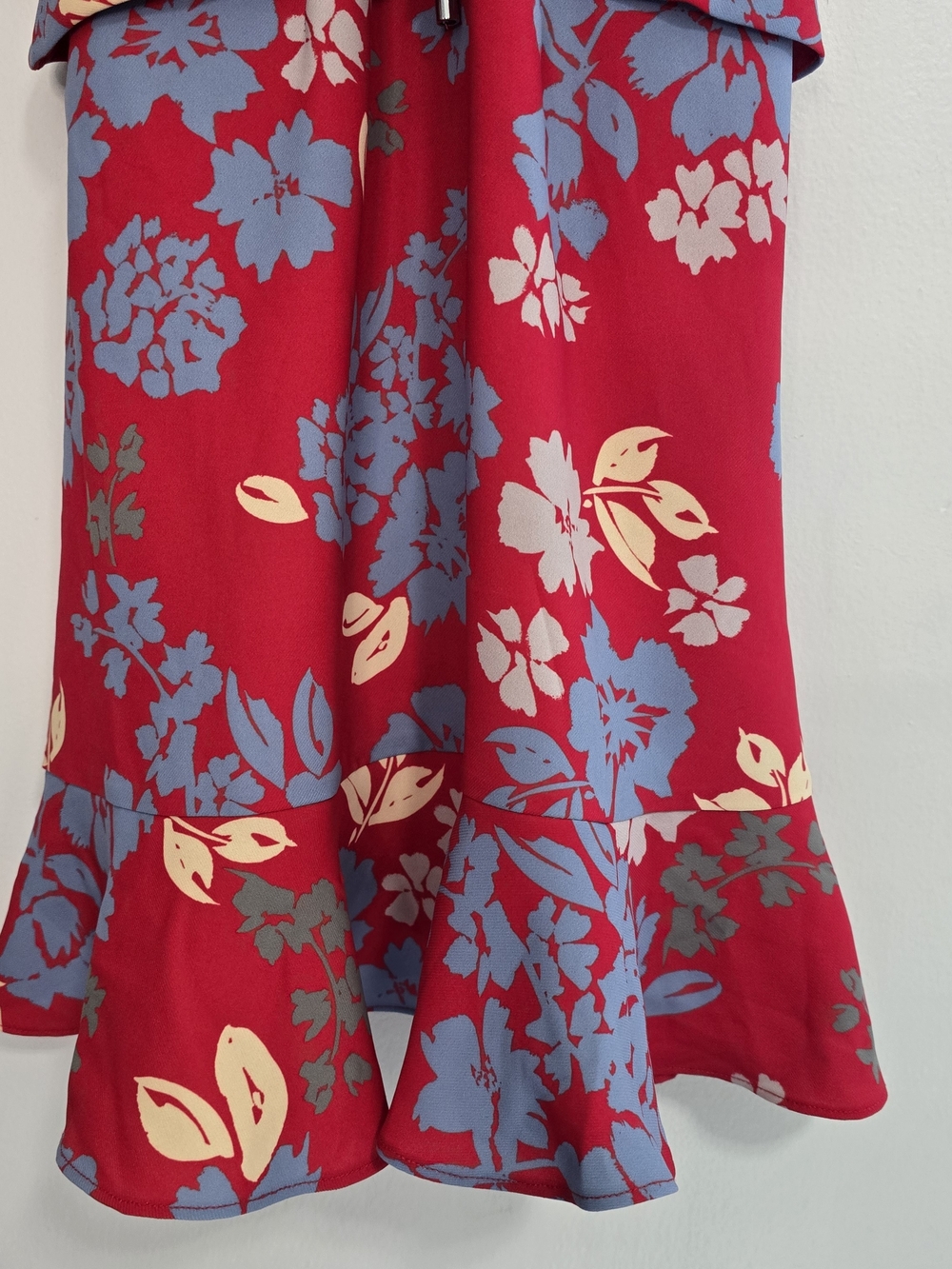 C/MEO Collective Red Floral Ruffled Mini Dress - Picture 8 of 12